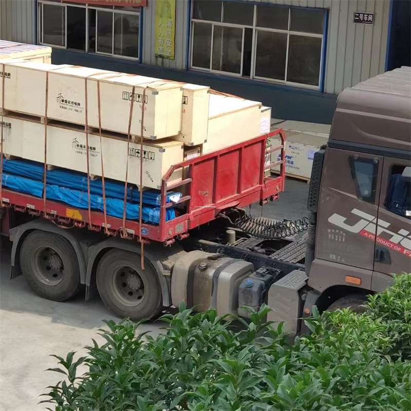 福建漳州云霄县至新疆阿勒泰福海县物流专线，一站式服务，让您的货物畅行无忧